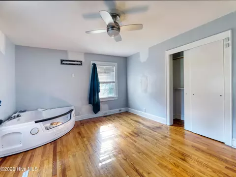Bedroom - 111 Pineview St, Havelock, NC 28532 photo 7 of 10