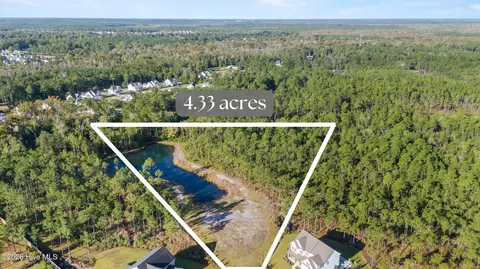 97 Keeneland Ct, Rocky Point, NC 28457