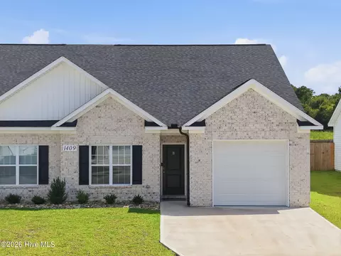 1409 B Dorset Dr, Greenville, NC 27834
