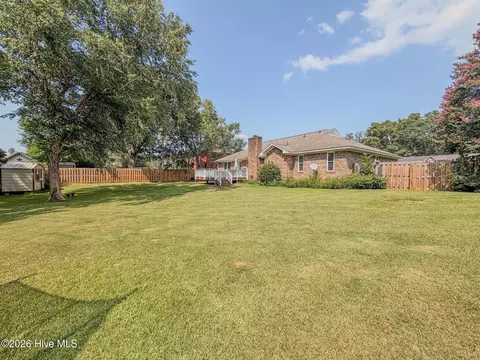 Exterior - 532 Waterford Dr, Evans, GA 30809 photo 9 of 15