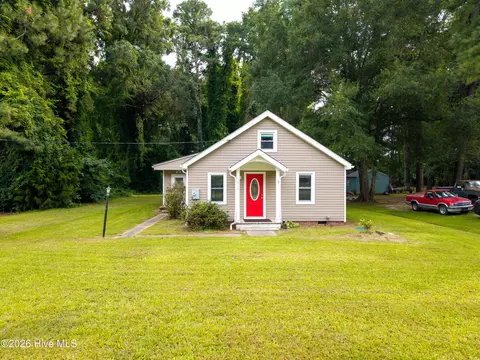 1815 W Main Ext, Elizabeth City, NC 27909