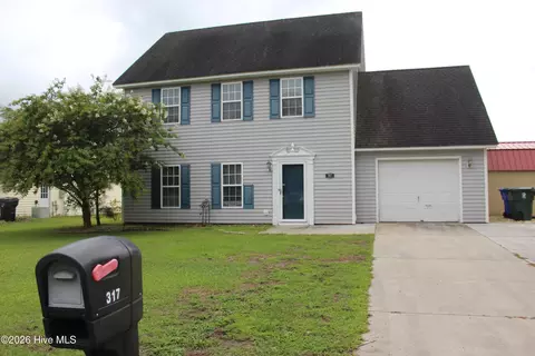 317 Foxhall Rd, Newport, NC 28570