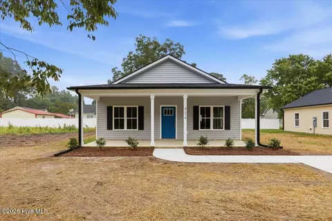 4274 Ellis Ave, Farmville, NC 27828