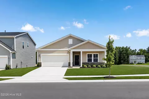102 Marco St, Sanford, NC 27330