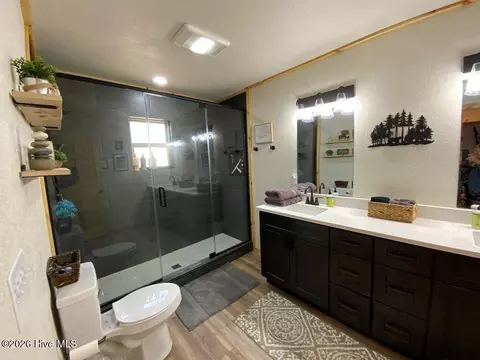 Bath - 28 Copper Fox Cor, Murphy, NC 28906 photo 5 of 8