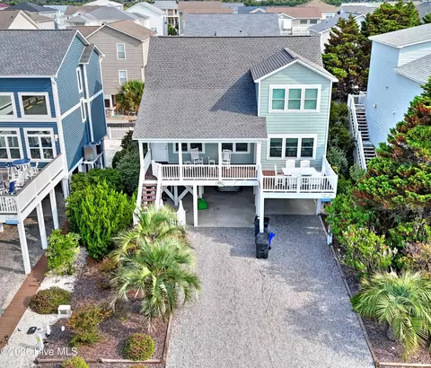 1 Private Dr, Ocean Isle Beach, NC 28469