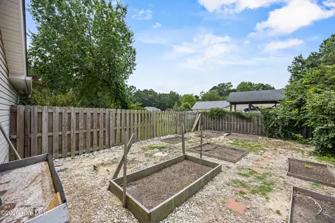 Exterior - 111 Marcil Ln, Hampstead, NC 28443 photo 9 of 14