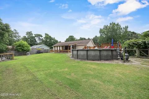 Exterior - 111 Marcil Ln, Hampstead, NC 28443 photo 11 of 14