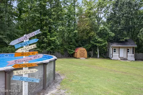 Exterior - 111 Marcil Ln, Hampstead, NC 28443 photo 10 of 14