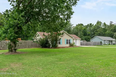 Exterior - 111 Marcil Ln, Hampstead, NC 28443 photo 2 of 14