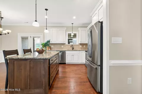 Kitchen - 156 Clipper Ln, Smithfield, NC 27577 photo 2 of 4