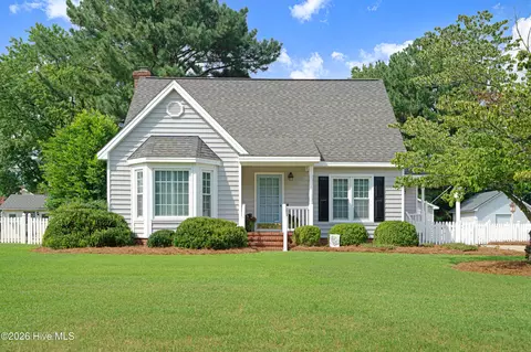 708 Prestwick Dr, Nashville, NC 27856