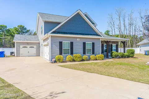 2620 Highpoint Ct, Fayetteville, NC 28304