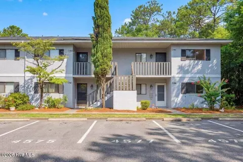 4577 Holly Tree Rd, Wilmington, NC 28412