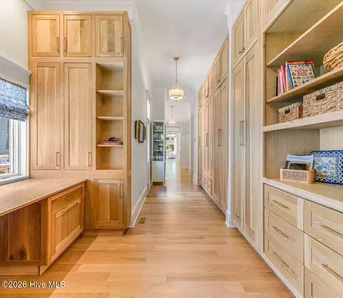Entry Way - 124 Chesterfield Dr, Pinehurst, NC 28374 photo 2 of 2