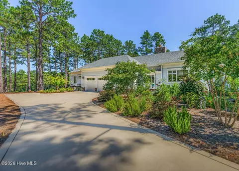 Exterior - 124 Chesterfield Dr, Pinehurst, NC 28374 photo 8 of 9
