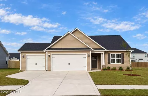 195 Laborde Ln, Raeford, NC 28376