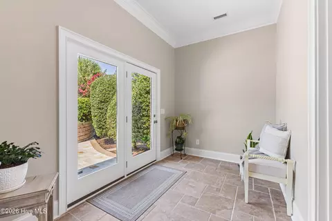 Entry Way - 439 Whitebridge Rd, Hampstead, NC 28443 photo 5 of 6