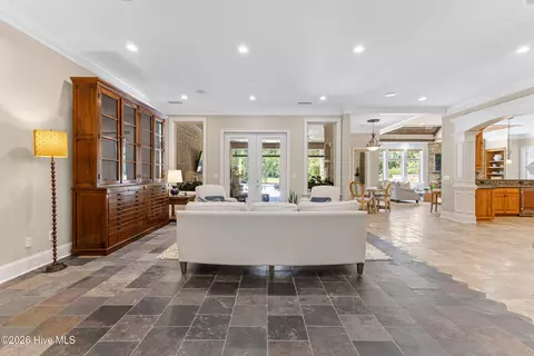 Living - 439 Whitebridge Rd, Hampstead, NC 28443 photo 1 of 3