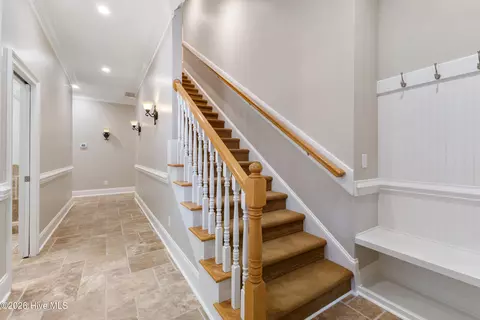Entry Way - 439 Whitebridge Rd, Hampstead, NC 28443 photo 3 of 6