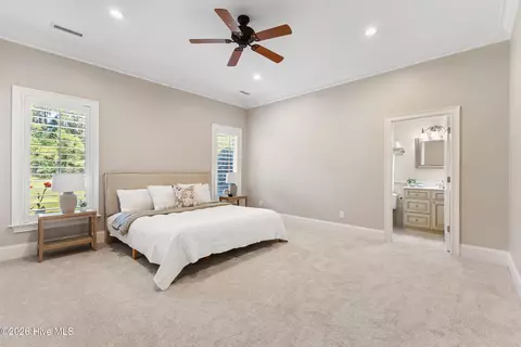 Bedroom - 439 Whitebridge Rd, Hampstead, NC 28443 photo 5 of 9