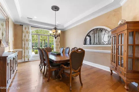 Dining - 439 Whitebridge Rd, Hampstead, NC 28443 photo 2 of 3