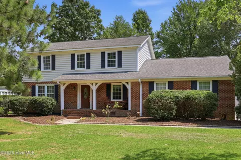 409 Oxford Rd, Greenville, NC 27858