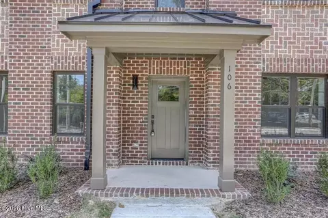 106 Lexington Ln, Southern Pines, NC 28387