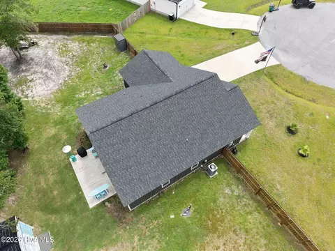 View/Area - 612 Macy Pl, Hubert, NC 28539 photo 7 of 13