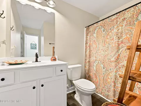 Bath - 612 Macy Pl, Hubert, NC 28539 photo 2 of 2