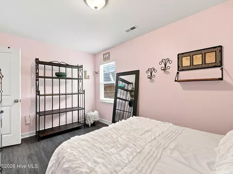 Bedroom - 612 Macy Pl, Hubert, NC 28539 photo 1 of 5