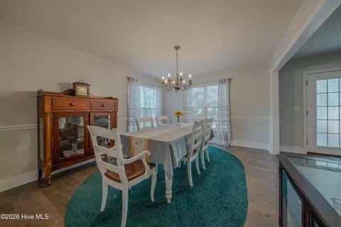 Dining - 29 Calhoun Ln, Pinehurst, NC 28374 photo 1 of 3