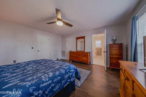 Bedroom - 29 Calhoun Ln, Pinehurst, NC 28374 photo 2 of 4
