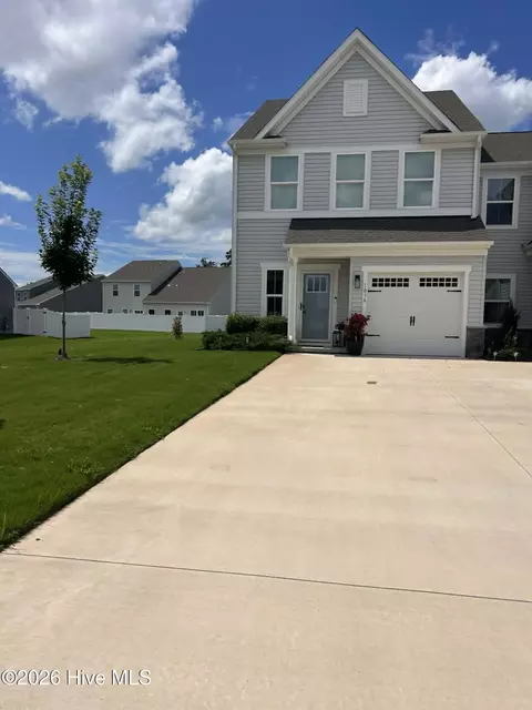 103 Mizzen Way # A, Elizabeth City, NC 27909