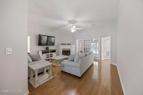 Living - 407 Sandleton Way, Evans, GA 30809 photo 1 of 3