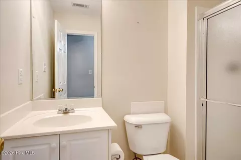 Bath - 22 Macaulay Pl, Augusta, GA 30907 photo 3 of 5