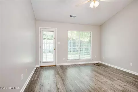 Living - 22 Macaulay Pl, Augusta, GA 30907 photo 1 of 2