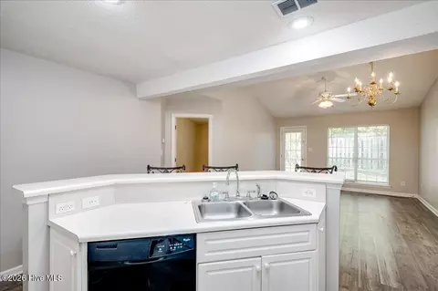 Kitchen - 22 Macaulay Pl, Augusta, GA 30907 photo 2 of 4