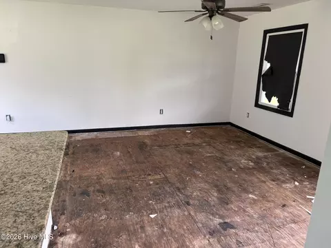 5 Crown Point Rd, Hubert, NC 28539 photo 3