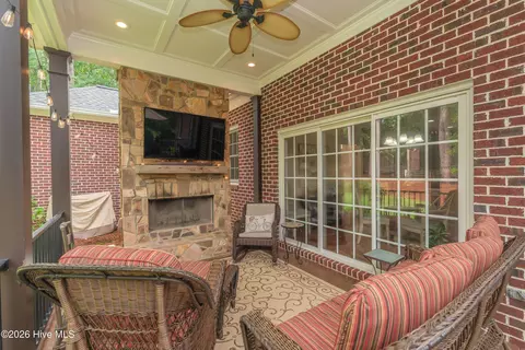 Exterior - 507 Pineview Ct, Martinez, GA 30907 photo 7 of 15
