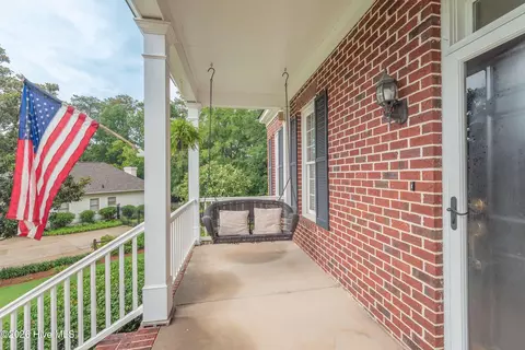 Exterior - 507 Pineview Ct, Martinez, GA 30907 photo 6 of 15