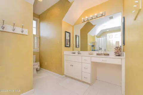Bath - 507 Pineview Ct, Martinez, GA 30907 photo 6 of 6