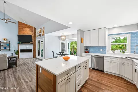 Kitchen - 629 Hughes Rd, Hampstead, NC 28443 photo 5 of 5