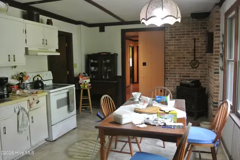 Kitchen - 227 Pigott Rd, Gloucester, NC 28528 photo 4 of 5
