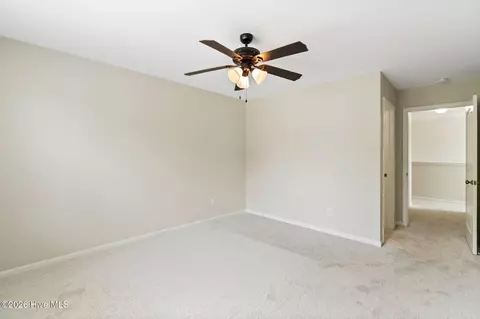 Bedroom - 115 Bunchberry Ct, Hampstead, NC 28443 photo 2 of 5