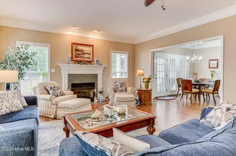Living - 906 Nerium Trl, Evans, GA 30809 photo 4 of 4