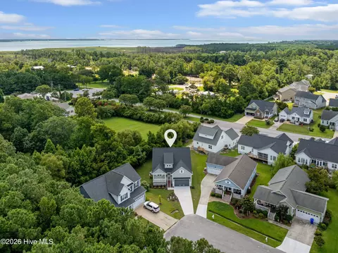 116 Scouts Bend Rd, Beaufort, NC 28516