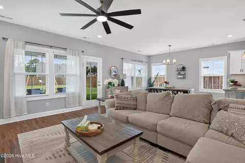Other - 58 E Maritt St, Hampstead, NC 28443 photo 4 of 11