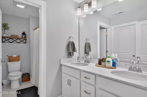 Bath - 58 E Maritt St, Hampstead, NC 28443 photo 5 of 5