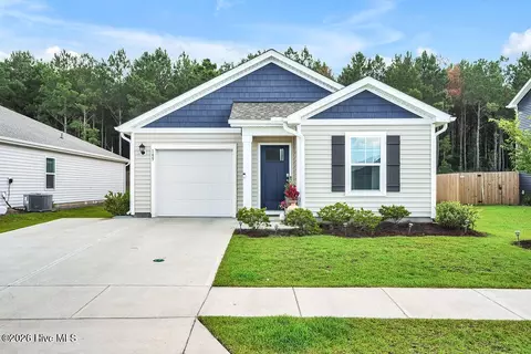 185 Kite Cir NE, Bolivia, NC 28422